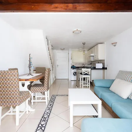 Apartment Home2book Americas & Pool